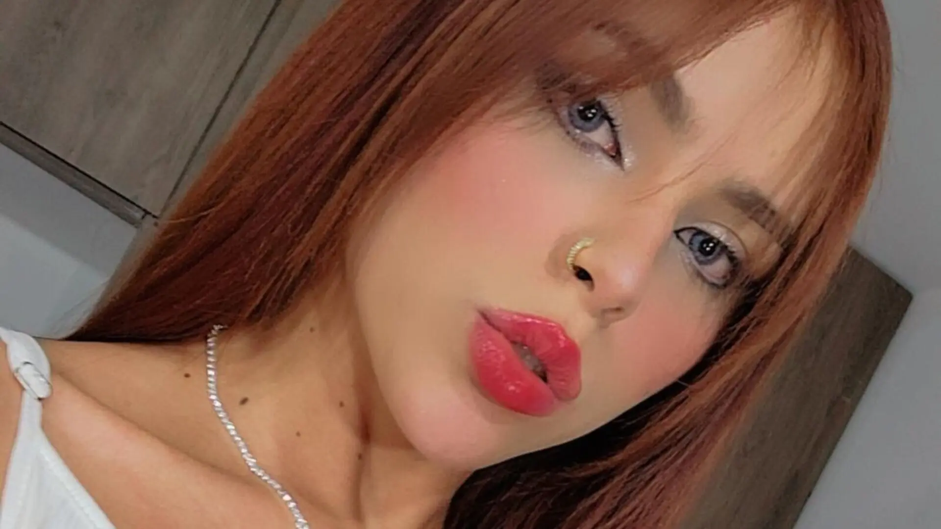 AnastasiaLovell Cumshow Vip