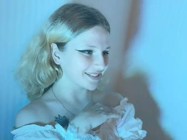 CelesteForman Cumshow Vip