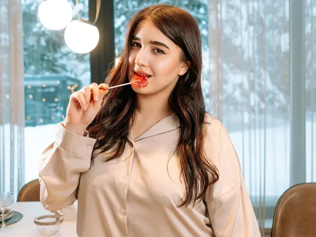 ChristinaMiltonn Cumshow Vip