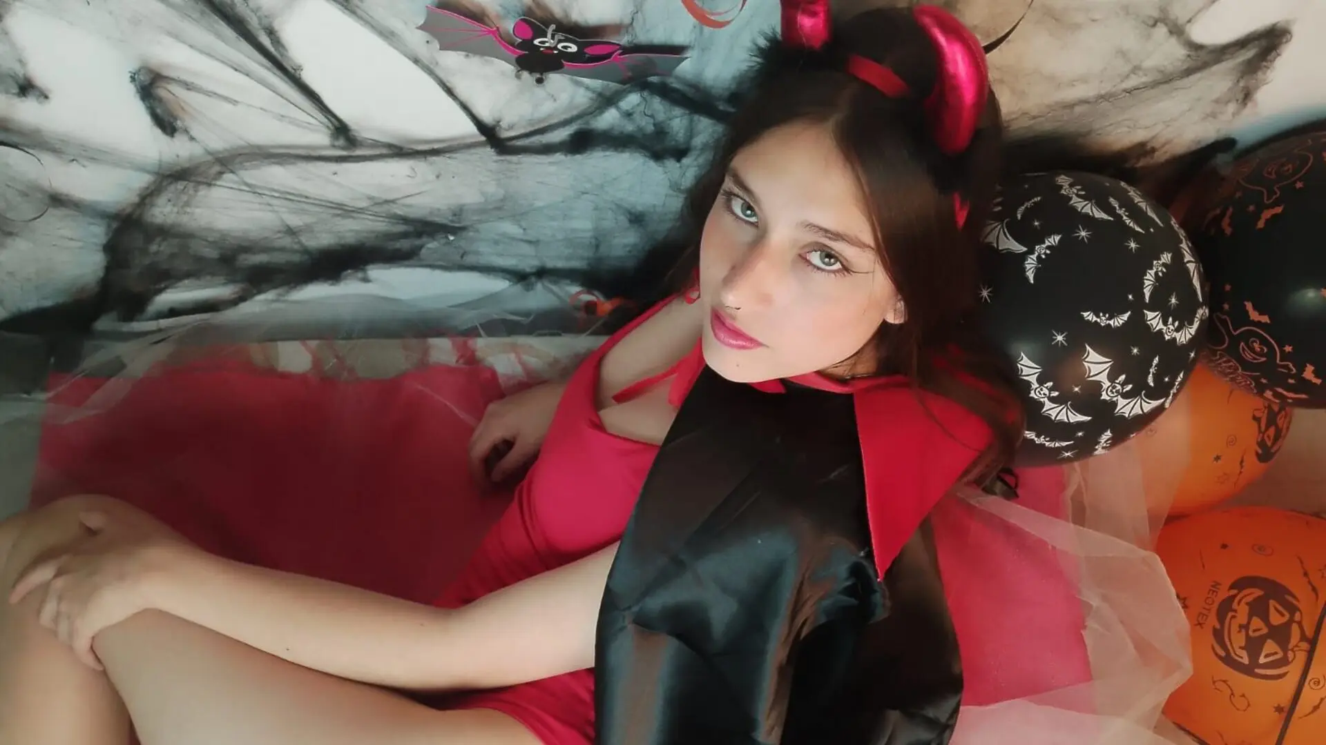 CristalFerrera Cumshow Vip