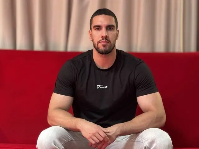 IvanHyde Cumshow Vip