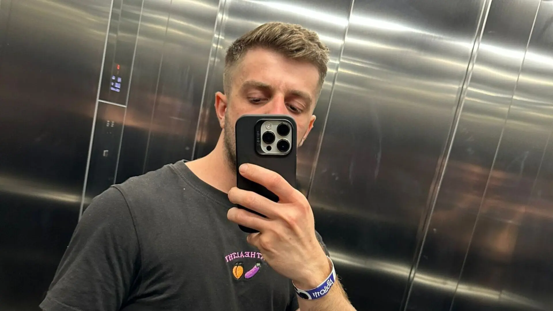 JohnMarrow Cumshow Vip