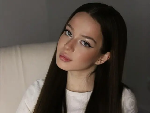 KatrinaEvance Cumshow Vip