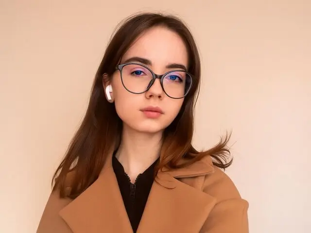 MoliLevran Cumshow Vip