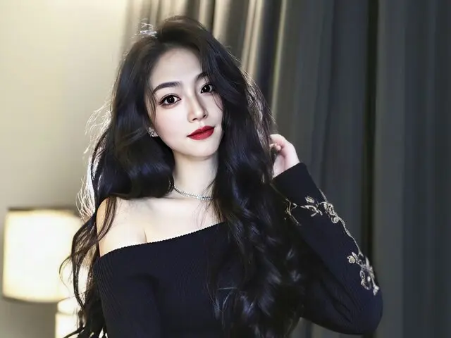 MollyMary Cumshow Vip