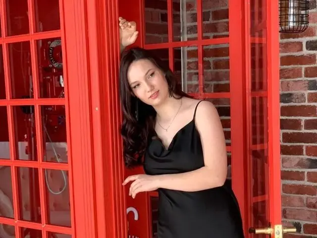 ShawneeCrighton Cumshow Vip